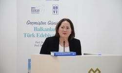 Arnavutluk’ta "Balkanlar'da Türk Edebiyatı Tarihi" kitabı tanıtıldı