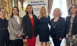 Londra Büyükelçilik konutunda Kadınlar günü kutlandı