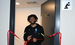 Arsenal Emirates Stadı'nda namaz odası açıldı