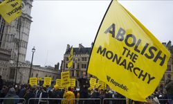 Commonwealth Day'de İngiltere'de monarşi karşıtlarından protesto