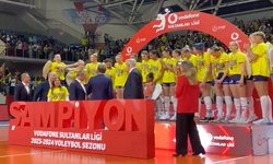 Türkiye Sultanlar Ligi şampiyonu Fenerbahçe Opet