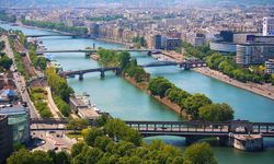 Paris Olimpiyatlarında Seine Nehri kirlilikten yüzmeye uygun değil