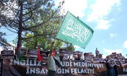 İngiltere, İsrail'in katliamlarına destek verdiği gerekçesiyle Ankara'da protesto edildi
