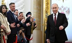 Vladimir Putin yeni kabinedeki bakanları onayladı