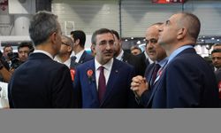 Cumhurbaşkanı Yardımcısı Yılmaz, SAHA EXPO 2024'teki TUSAŞ standında açıklama yaptı: