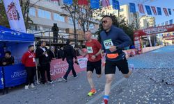 Gaziantep'te "6. Gazi Yarı Maratonu ve Halk Koşusu" başladı