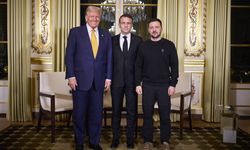 Macron, Zelenskiy ve Trump, Paris'te