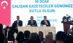 CHP Genel Başkanı Özel, İzmir'de 10 Ocak Çalışan Gazeteciler Günü etkinliğine katıldı: