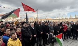 Gazze'deki ateşkes anlaşması Konya'da kutlandı