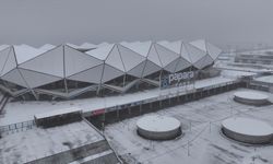 Trabzonspor-Gaziantep FK maçının oynanacağı Papara Park'ta kar yağışı etkili oluyor