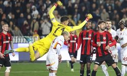 Galatasaray, Fenerbahçe ile 6 puanlık farkı geri kazandı