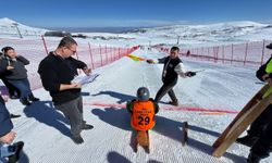 Erciyes'te, Geleneksel Kızak Türkiye Şampiyonası yapıldı