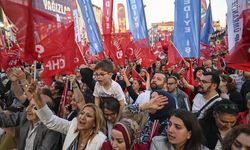 CHP Genel Başkanı Özel, partisinin Esenler mitinginde konuştu:
