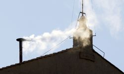 Vatikan'da yapılan Konklav'da yeni papa seçildi