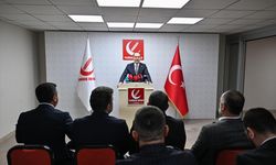 Yeniden Refah Partisi Genel Başkanı Erbakan, terör örgütü PKK'nın fesih ve silah bırakma kararını değerlendirdi: