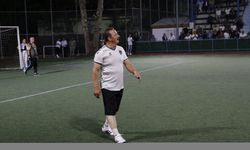 Anahtar Parti Genel Başkanı Ağıralioğlu, Kocaeli'de partililerle halı saha maçı yaptı