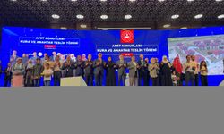 Bakan Yerlikaya, Van'da Afet Konutları Kura Çekimi ve Anahtar Teslim Töreni'nde konuştu: