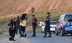 Türk Kızılay Ankara Şube Başkanı Sılay, tırmandığı Hasan Dağı'nda yaralanarak mahsur kaldı