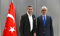 Ulaştırma ve Altyapı Bakanı Abdulkadir Uraloğlu, Türkiye Boks Federasyonunu ziyaret etti