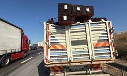 Anadolu Otoyolu'nda otobüsün kamyona çarpması sonucu 7 kişi yaralandı