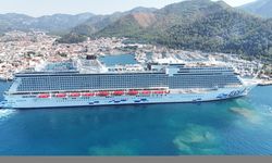Marmaris'e Aroya kruvaziyeri 1750 yolcusuyla geldi