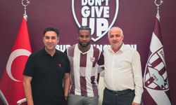 Bandırmaspor, Leandro Bacuna'yı kadrosuna kattı