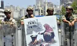 Lübnanlılar İsrail'in Gazze ablukasının son bulması için gösteri düzenledi