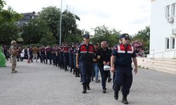 Sakarya'da araç dolandırıcılığı operasyonunda 13 şüpheli yakalandı