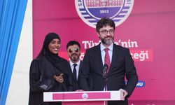 Somali Mogadişu Recep Tayyip Erdoğan Sağlık Bilimleri Fakültesinde mezuniyet sevinci yaşandı