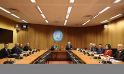 TBMM Başkanı Kurtulmuş, Pakistan Parlamentosu Senato Başkanı Gilani ile görüştü: