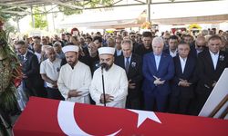 ÇEKÜL Kurucu Başkanı Prof. Dr. Metin Sözen İstanbul'da son yolculuğuna uğurlandı