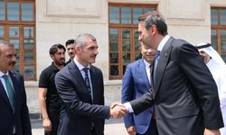 Enerji ve Tabii Kaynaklar Bakanı Bayraktar, Kilis'te ziyaretlerde bulundu