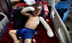 Gazzeli minik Ahmed, İsrail'in saldırısında hem yaralandı hem de yetim ve öksüz kaldı