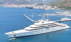 Rus milyarder Abramoviç'in yatı "Eclipse" Marmaris'ten demir aldı