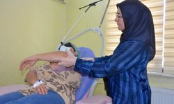 Van'da internetten ve aktardan aldıkları kremi kullanan 4 kişi hastanelik oldu