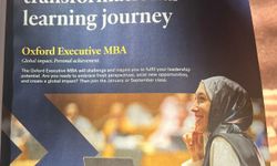 AK Parti İstanbul Milletvekili Rümeysa Kadak, Oxford'un yeni reklam yüzü oldu