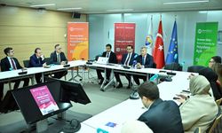 Anadolu Üniversitesi Brüksel'de Türk Dili ve Kültürü programını tanıttı