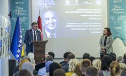 Bosna Hersek'te 'Aliya İzetbegoviç'i Yeniden Anlamak' paneli düzenlendi