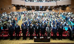 AK Parti İzmir Milletvekili Kasapoğlu, Uşak'ta akademik yıl açılışında konuştu: