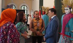 Endonezya'daki Cakarta Tekstil Müzesi'ne, Türkiye-Endonezya ilişkilerinin tarihini yansıtan sergi açıldı