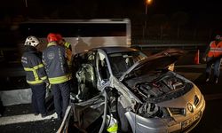 Kocaeli'de üç aracın karıştığı trafik kazasında 6 kişi yaralandı