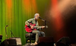Oscar ödüllü müzisyen Glen Hansard ilk kez İstanbul'da konser verdi