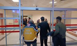 Adıyaman'da minibüs ile motosikletin çarpıştığı kazada 1'i ağır 3 kişi yaralandı