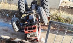 Aksaray'da devrilen traktörün sürücüsü öldü