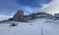 Bolu'nun yüksek kesimlerinde kar kalınlığı 10 santimetreye ulaştı