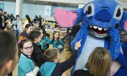 Bosna Hersek'teki Maarif Okullarındaki öğrenciler, kanserli çocuklar için kermes düzenledi