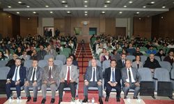 Çankırı'da 'Bağımsız Gelecek' konferansı düzenlendi