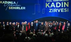 Cumhurbaşkanı Erdoğan: 'Toplum hayatında olduğu gibi şehir hayatı ve yerel yönetimlerde de kadınların etkin olmaları kritik önemdedir.'