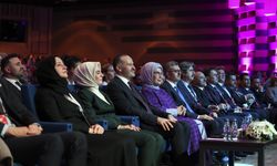 Cumhurbaşkanlığı İletişim Başkanı Duran, TRT Uluslararası Çocuk Medyası Zirvesi'nde konuştu: