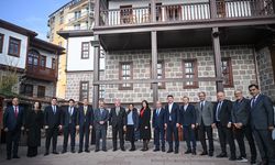 Eski TBMM Başkanı Şentop, basın mensuplarıyla bir araya geldi: